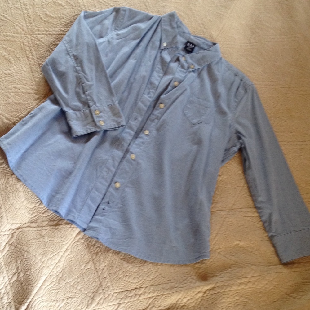 3/4 Sleeve GAP Chambray Button Down Shirt Medium